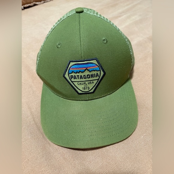 Patagonia Fitz Roy Hex Trucker
Hat Glades Green - Picture 2 of 4